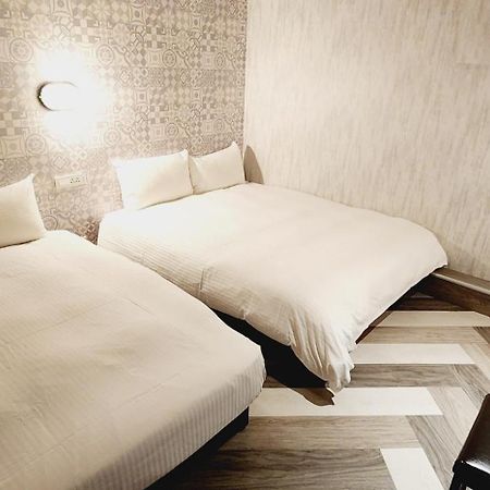 Goodscompany Hotel Taipei Bagian luar foto