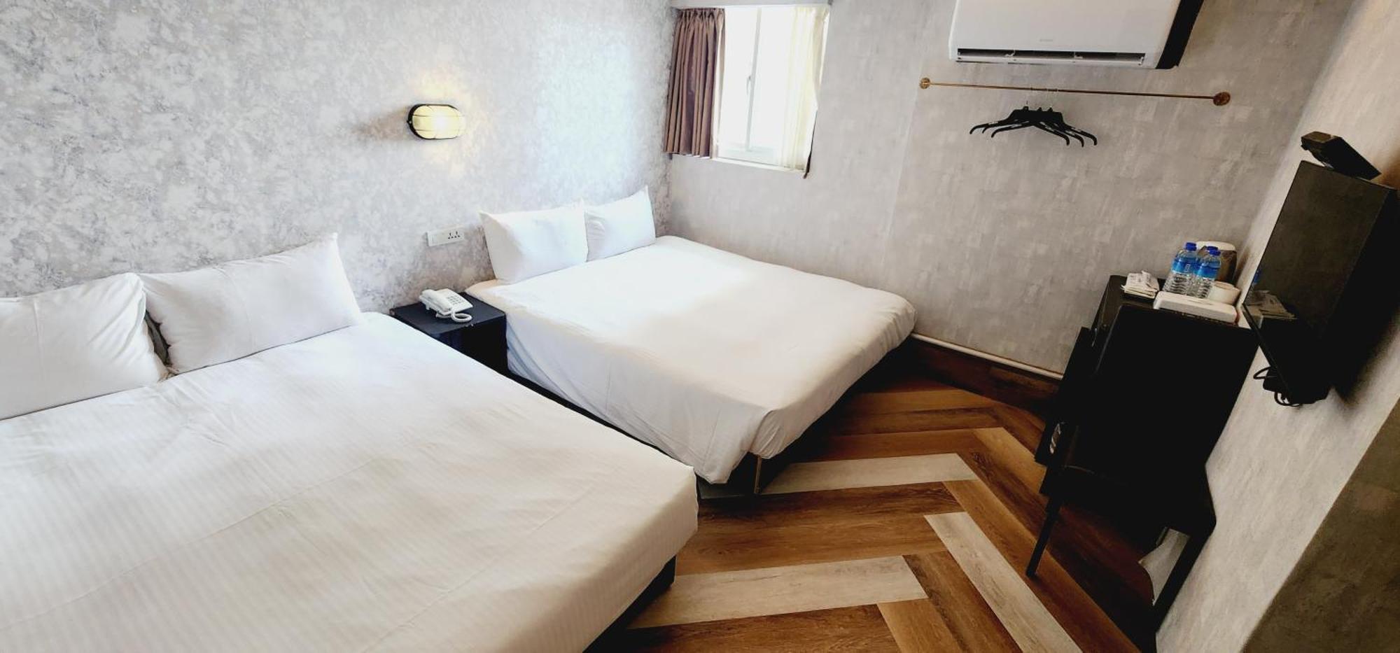 Goodscompany Hotel Taipei Bagian luar foto