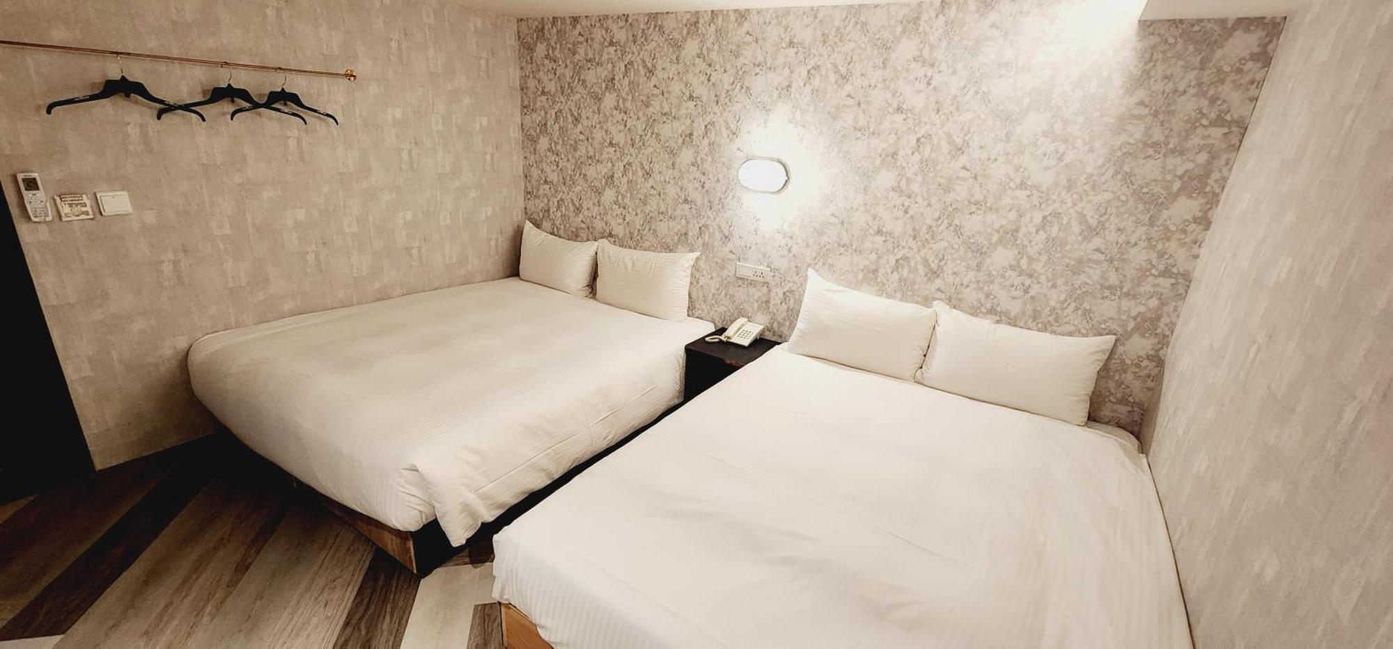 Goodscompany Hotel Taipei Bagian luar foto